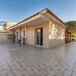 Holiday home Ibiscus Rosa 1 *