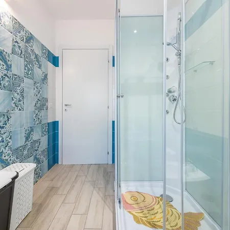 Holiday home Ibiscus Rosa 1 *